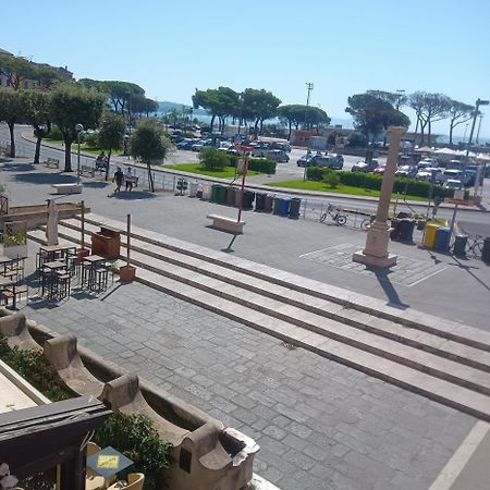 Fountains' Square Apartment Formia Exterior photo